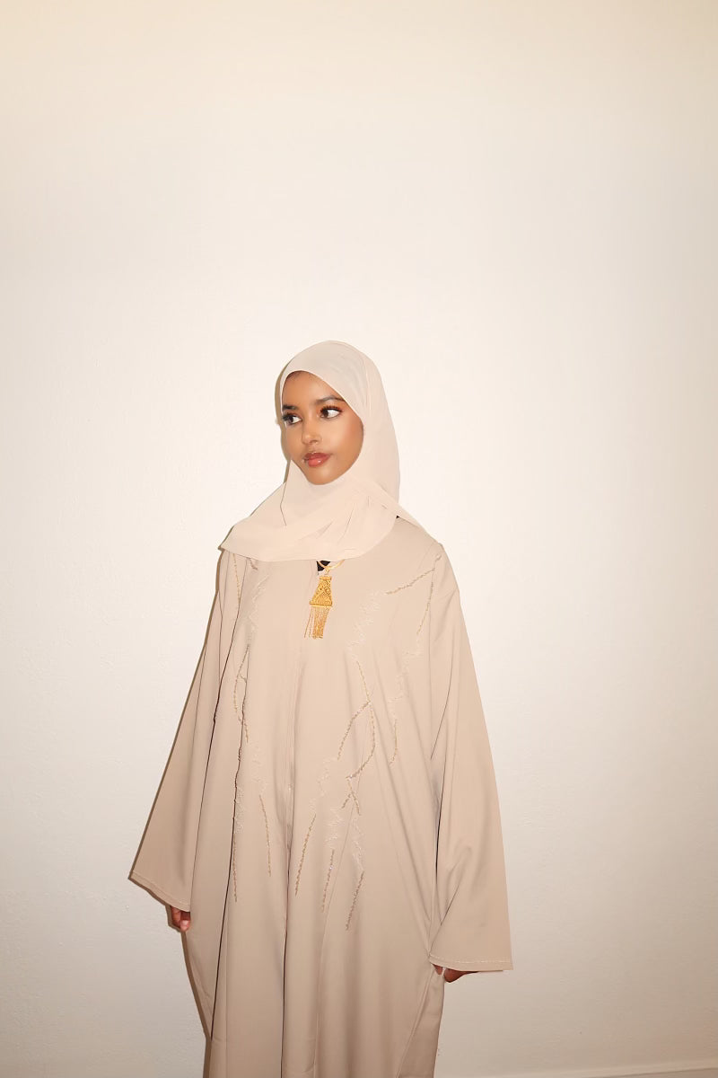 Crystal flow abaya