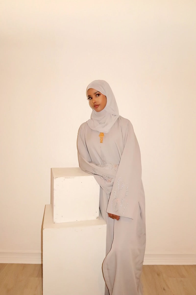 Silver petal abaya