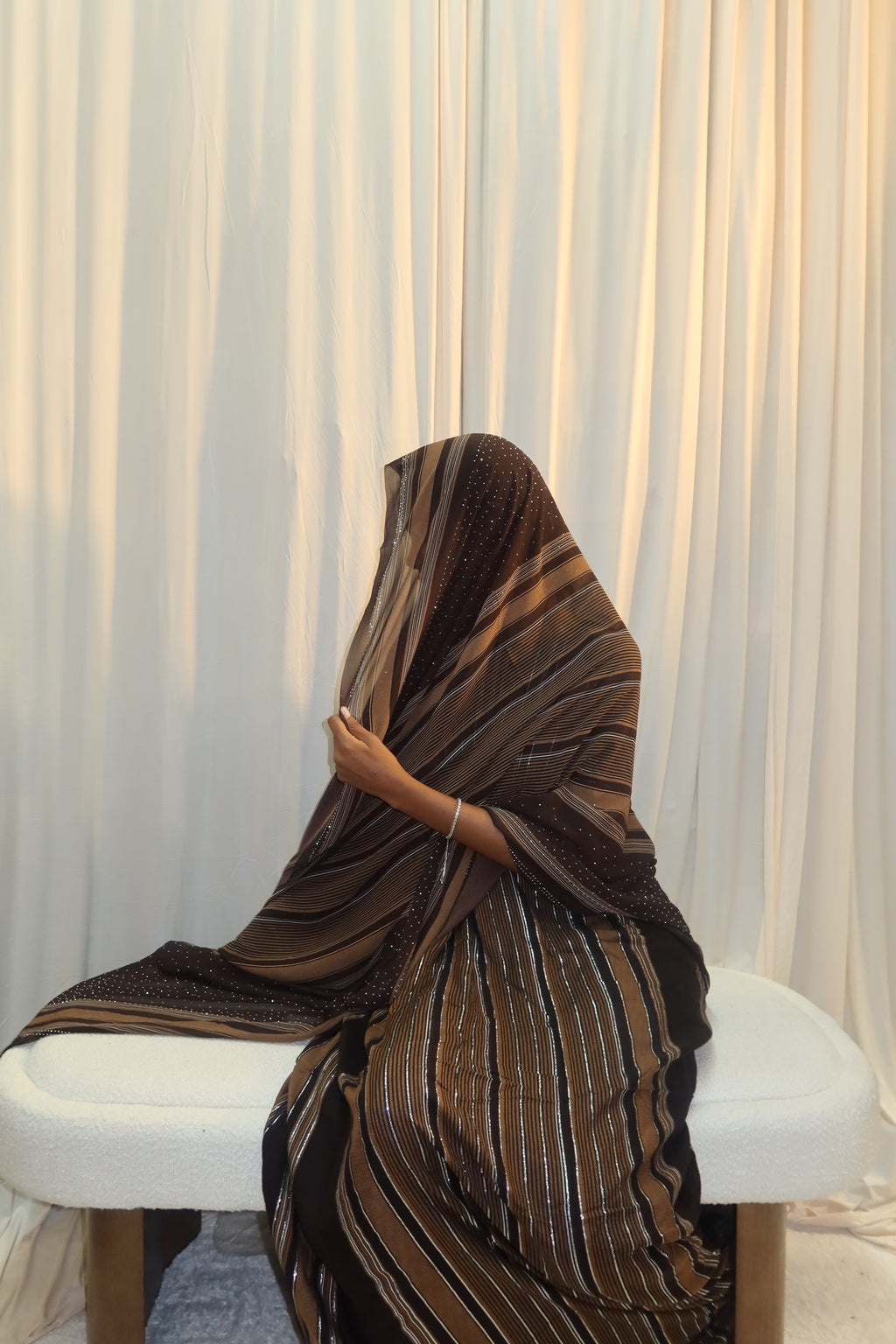 Brown Hidiyo Dakhan Set