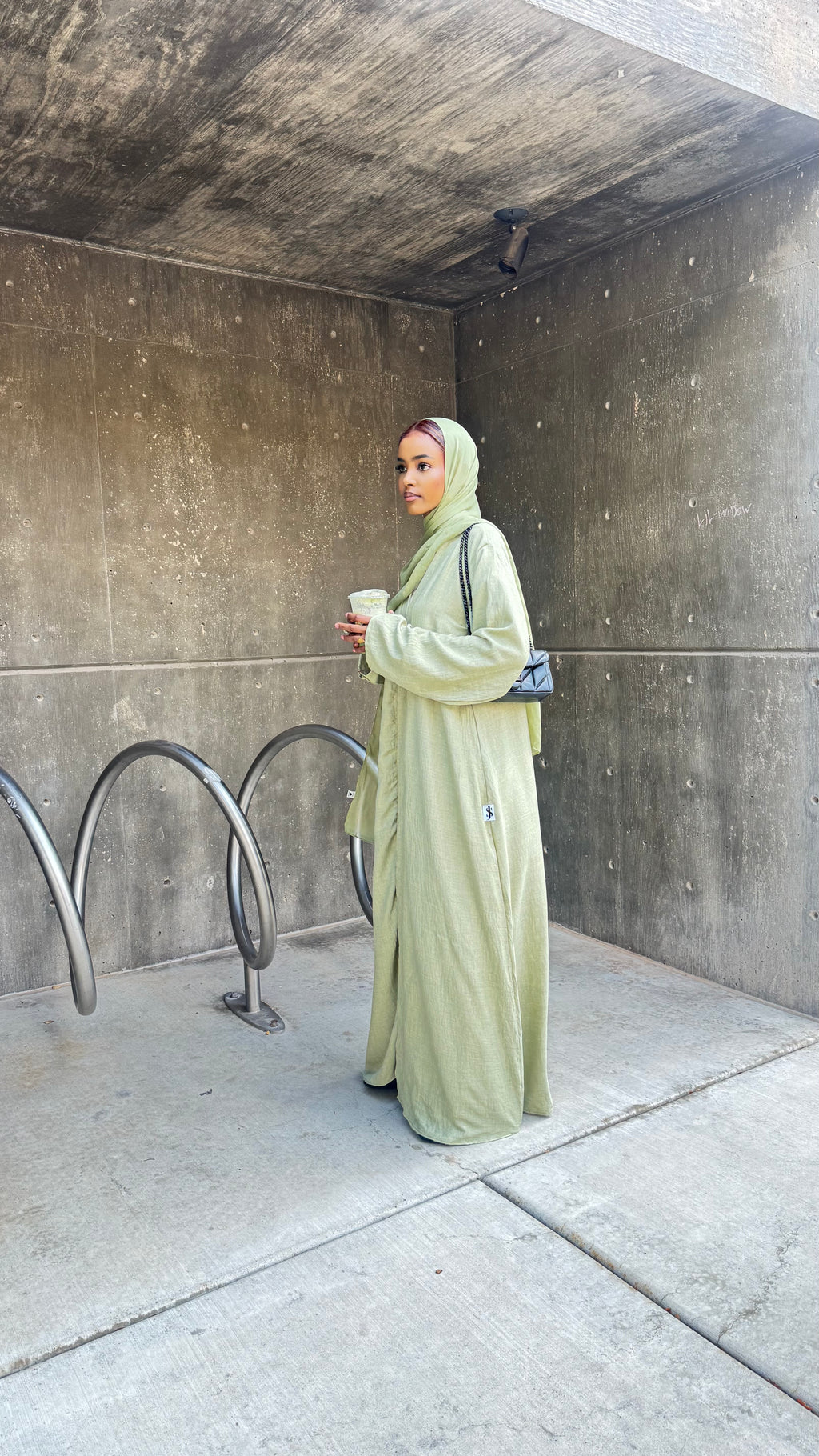 Green autumn abaya