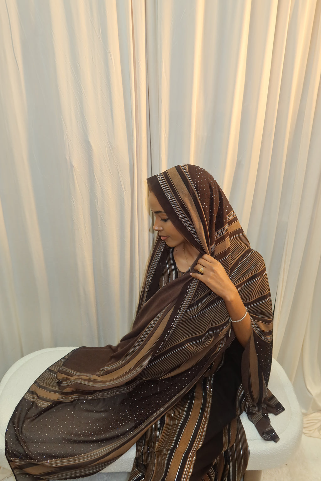 Brown Hidiyo Dakhan Set