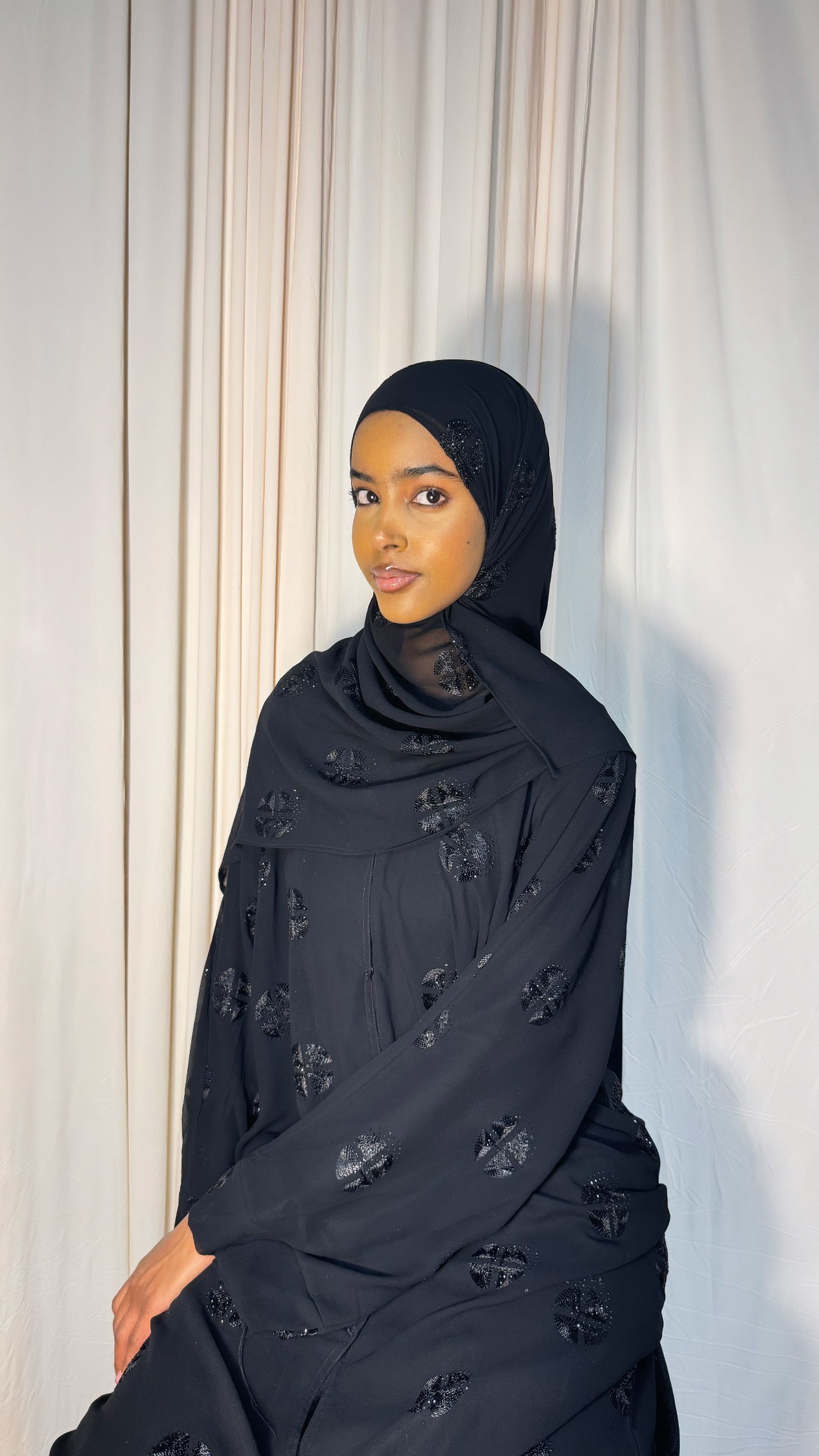 Aswad Elegance