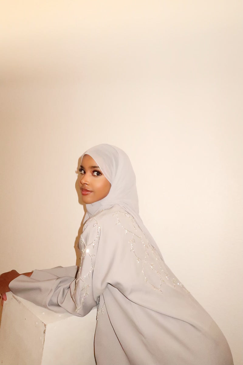 Elegant grey abaya
